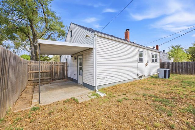 703 W Kinkaid Ave., Wichita, KS 67213