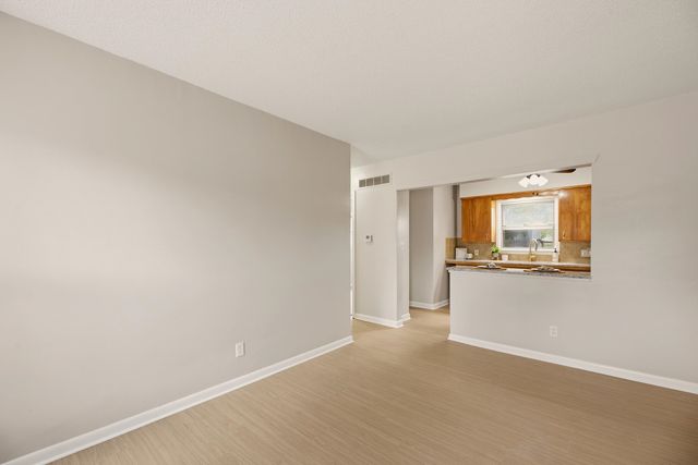703 W Kinkaid Ave., Wichita, KS 67213