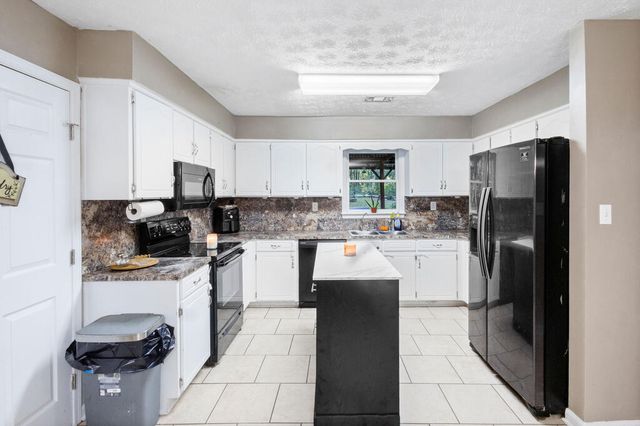 77 Lee Road 0600, Phenix City, AL 36870