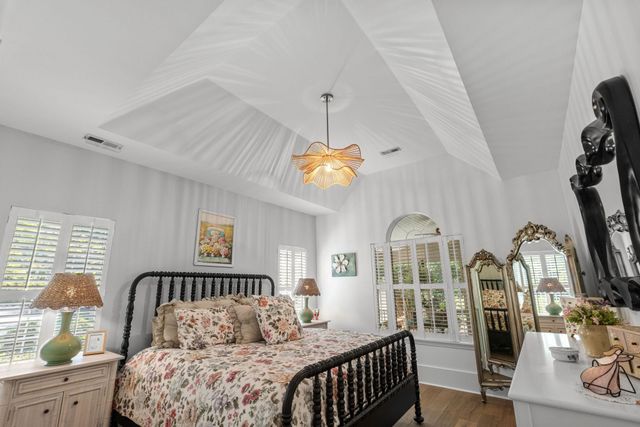 15 Cherbourg Pl, Pawleys Island, SC 29585