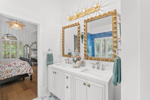 15 Cherbourg Pl, Pawleys Island, SC 29585