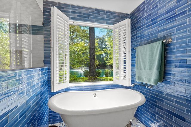 15 Cherbourg Pl, Pawleys Island, SC 29585