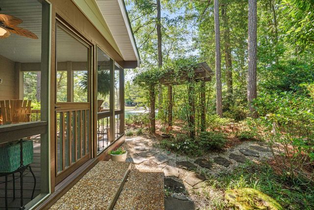 15 Cherbourg Pl, Pawleys Island, SC 29585