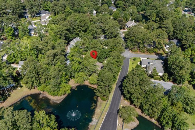 15 Cherbourg Pl, Pawleys Island, SC 29585