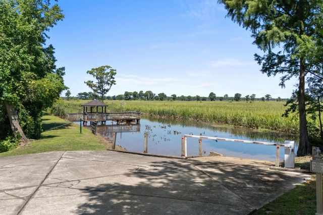 15 Cherbourg Pl, Pawleys Island, SC 29585