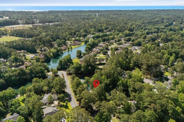 15 Cherbourg Pl, Pawleys Island, SC 29585
