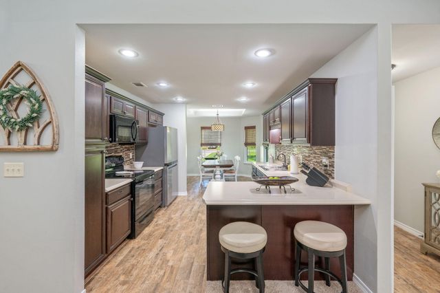 153 Shady Lane, Crestview, FL 32536