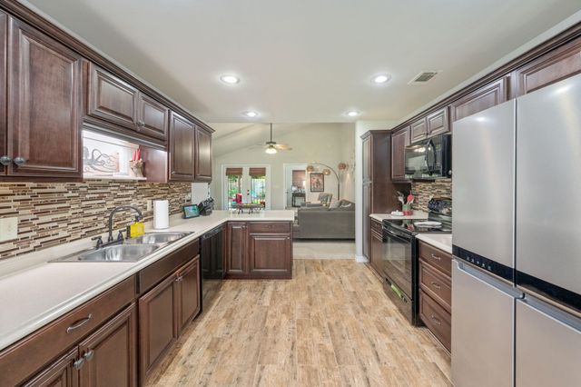 153 Shady Lane, Crestview, FL 32536