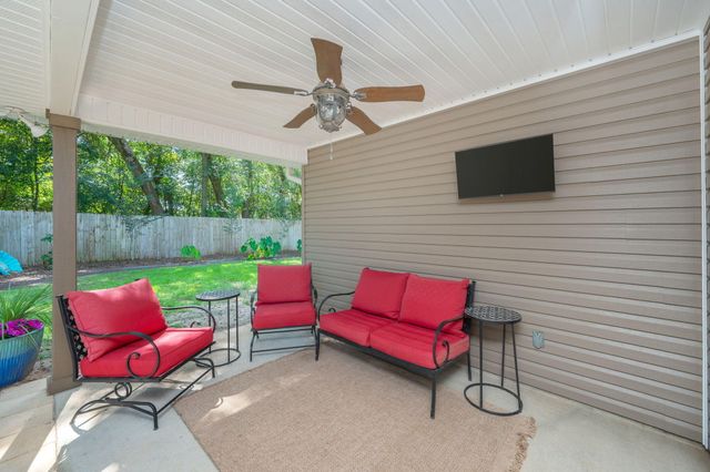 153 Shady Lane, Crestview, FL 32536
