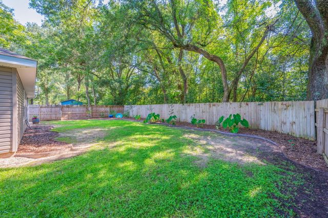 153 Shady Lane, Crestview, FL 32536