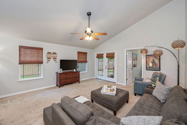 153 Shady Lane, Crestview, FL 32536