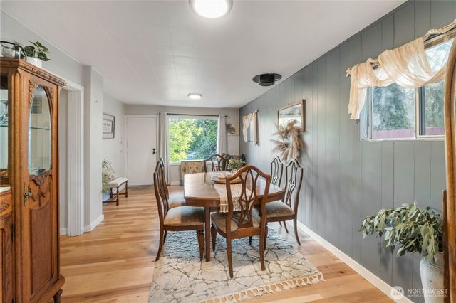 3606 Entrada Drive NE, Olympia, WA 98506