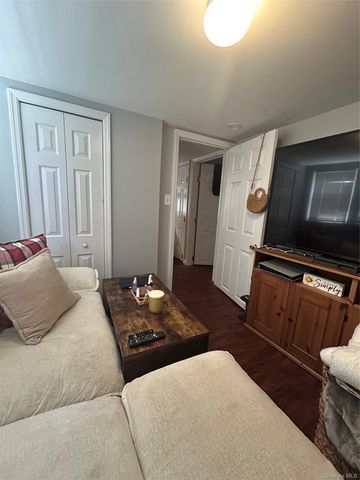 70 Oswego Avenue Walk in unit, Long Beach, NY 11561