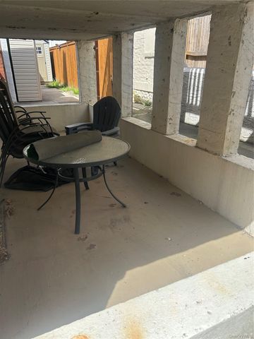 70 Oswego Avenue Walk in unit, Long Beach, NY 11561