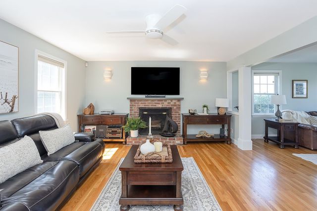 326 Windstone Drive, Portsmouth, RI 02871