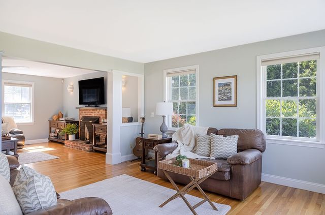 326 Windstone Drive, Portsmouth, RI 02871