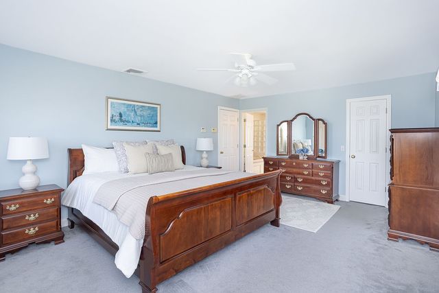 326 Windstone Drive, Portsmouth, RI 02871