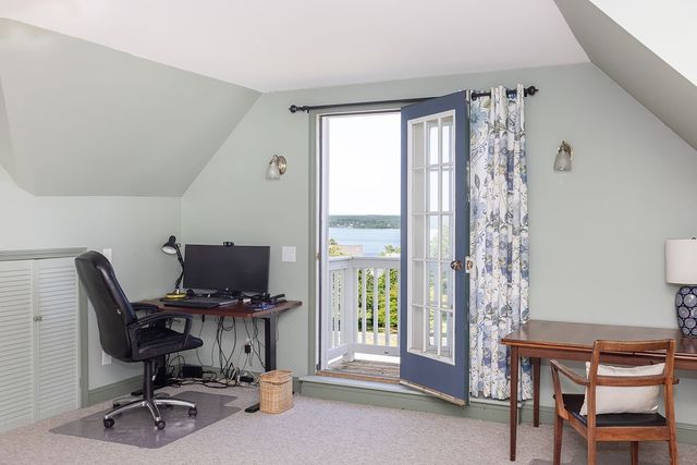 326 Windstone Drive, Portsmouth, RI 02871