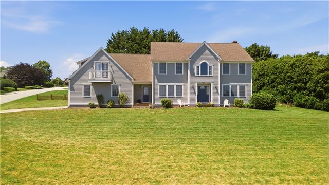 326 Windstone Drive, Portsmouth, RI 02871