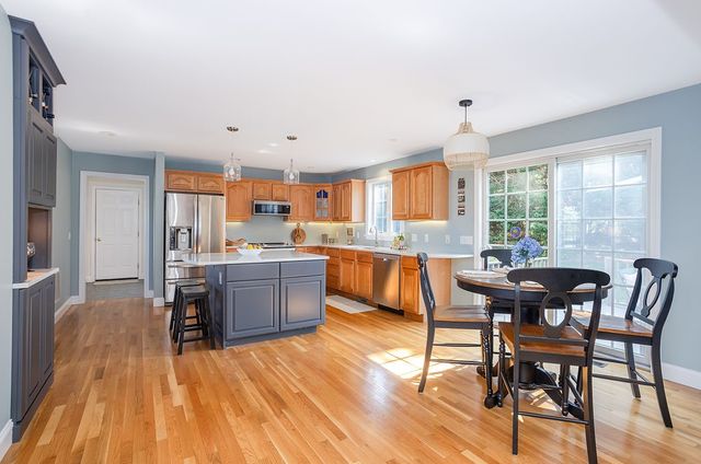 326 Windstone Drive, Portsmouth, RI 02871