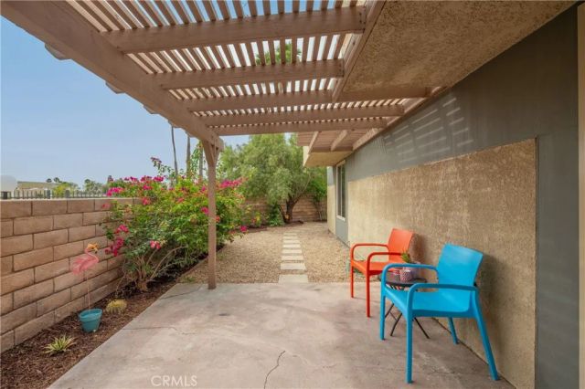 1457 Sunflower Circle North, Palm Springs, CA 92262