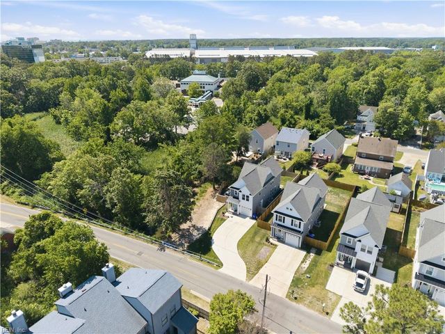 816 24th ST, Virginia Beach, VA 23451