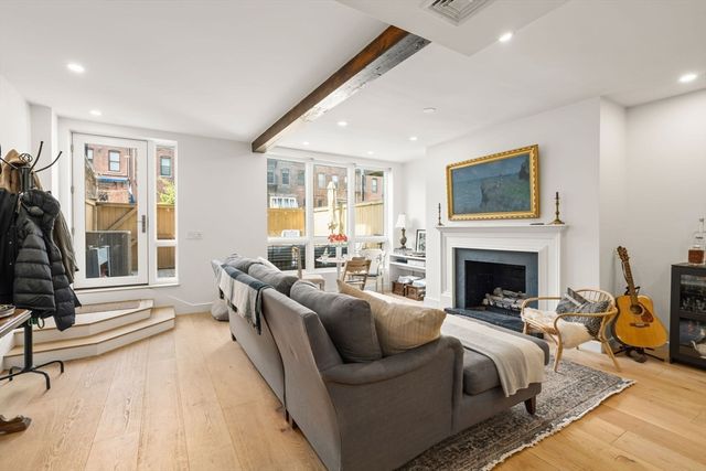 236 W Newton St 1, Boston, MA 02116