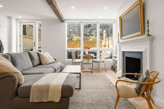 236 W Newton St 1, Boston, MA 02116