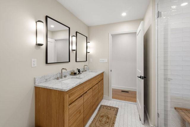 236 W Newton St 1, Boston, MA 02116