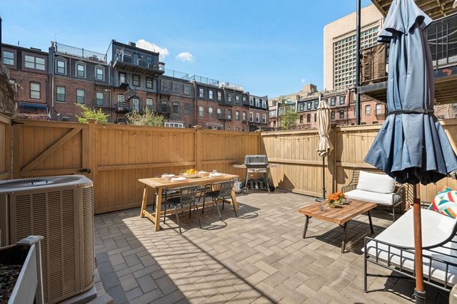 236 W Newton St 1, Boston, MA 02116