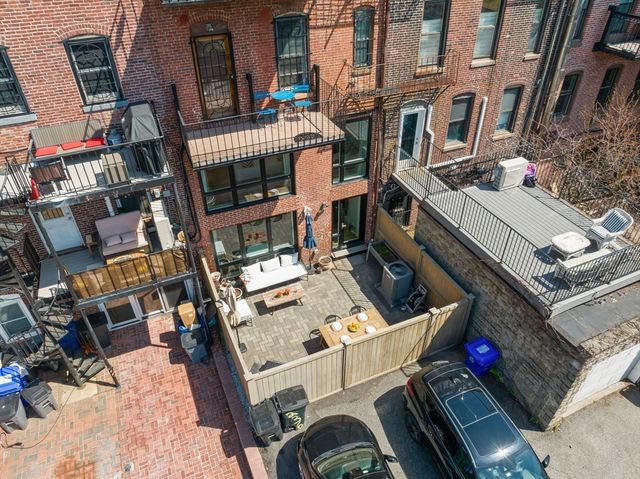 236 W Newton St 1, Boston, MA 02116