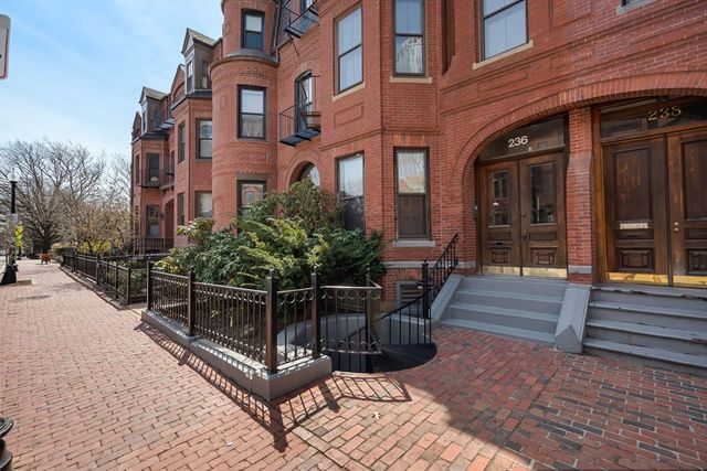 236 W Newton St 1, Boston, MA 02116