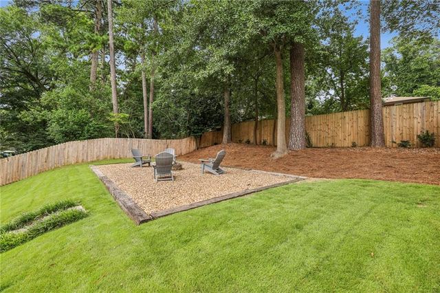 2226 Fairway NE Circle, Brookhaven, GA 30319