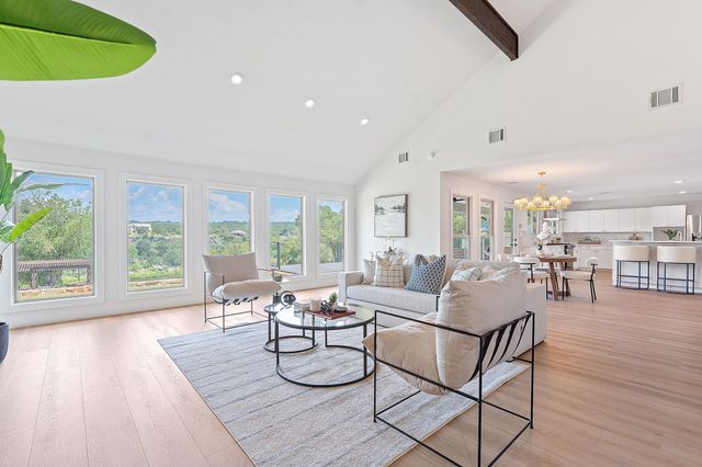 1325 Likeness RD, Spicewood, TX 78669