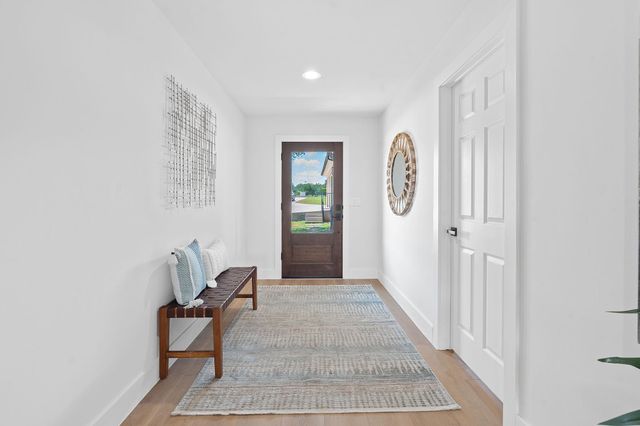 1325 Likeness RD, Spicewood, TX 78669