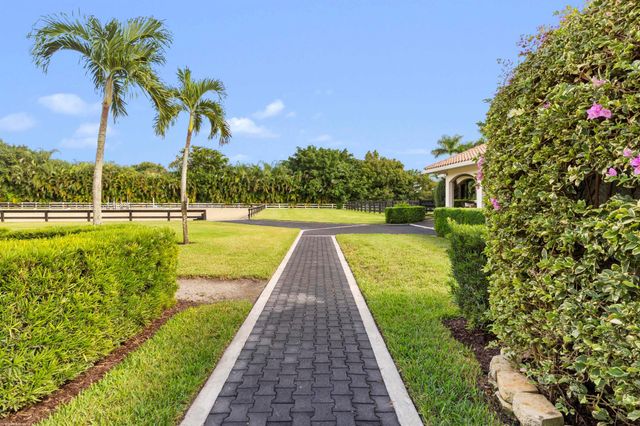 2312 Appaloosa Trail, Wellington, FL 33414