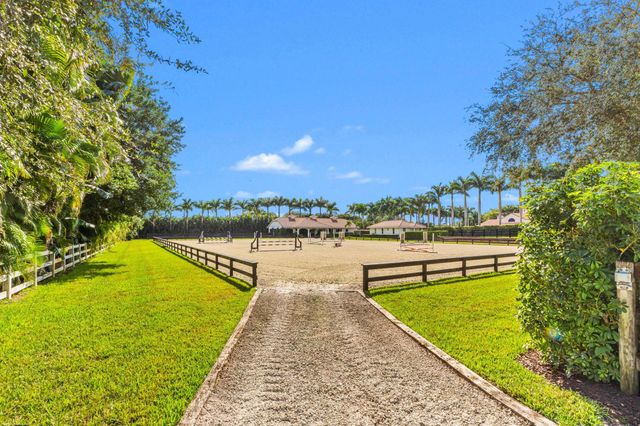 2312 Appaloosa Trail, Wellington, FL 33414