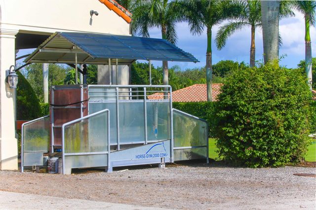 2312 Appaloosa Trail, Wellington, FL 33414