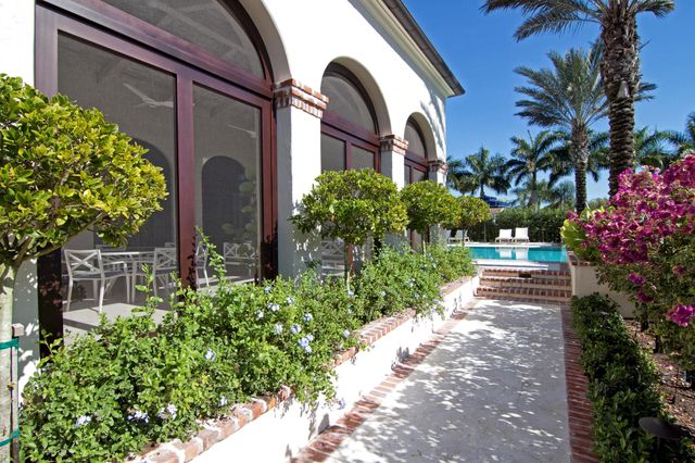 2312 Appaloosa Trail, Wellington, FL 33414