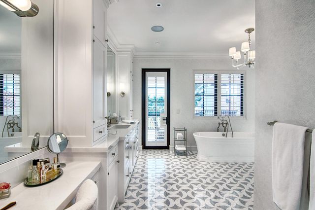 2312 Appaloosa Trail, Wellington, FL 33414