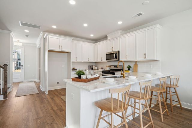 219 Harding Lane, Goose Creek, SC 29445