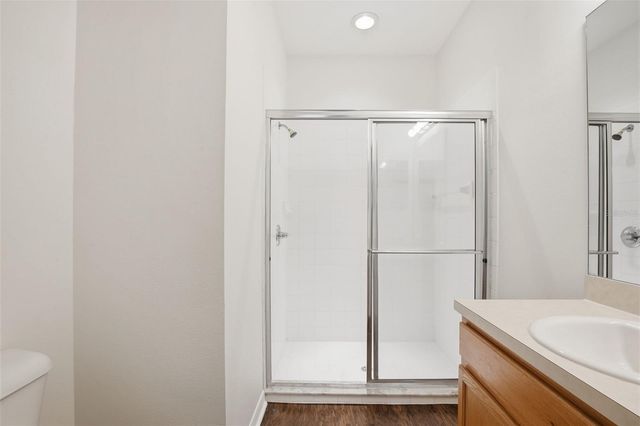 5751 AUTUMN SHIRE DRIVE, Zephyrhills, FL 33541