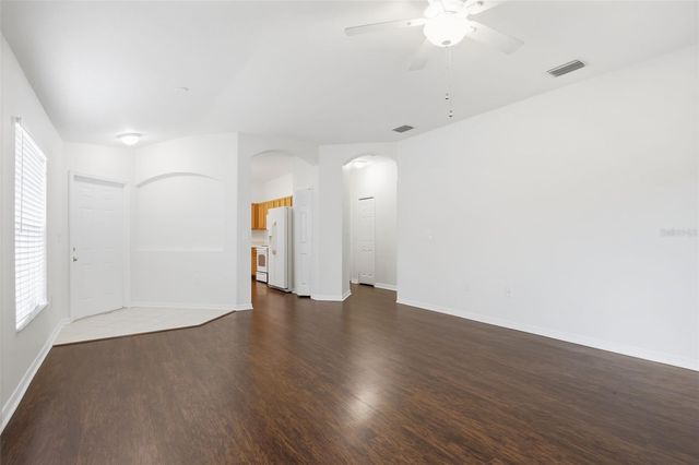 5751 AUTUMN SHIRE DRIVE, Zephyrhills, FL 33541