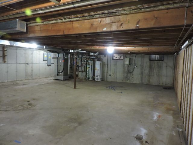 2958 E Timberline Court, Crete, IL 60417