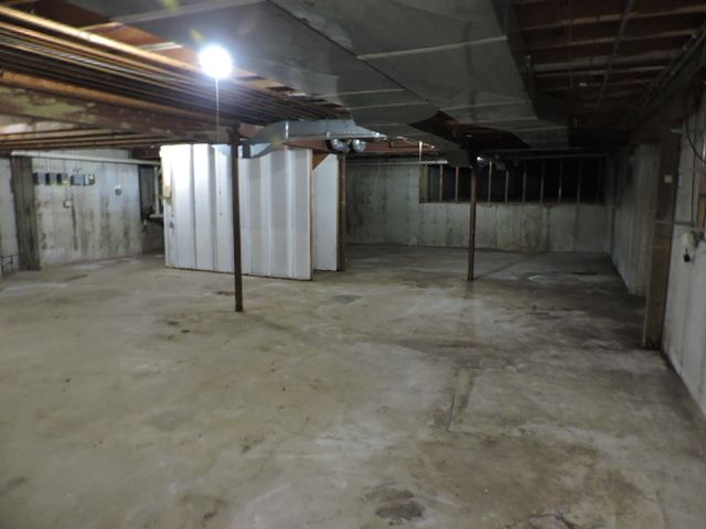 2958 E Timberline Court, Crete, IL 60417