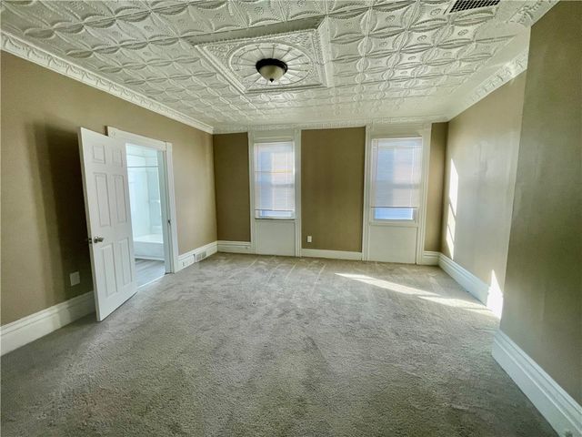 1104 Brabec St, Troy Hill, PA 15212