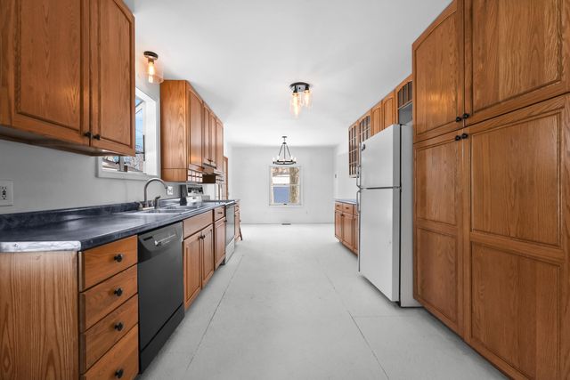 224 Elm Avenue, Roscommon, MI 48653