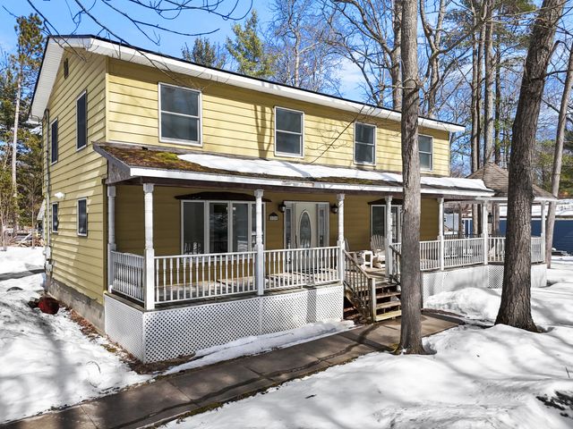 224 Elm Avenue, Roscommon, MI 48653