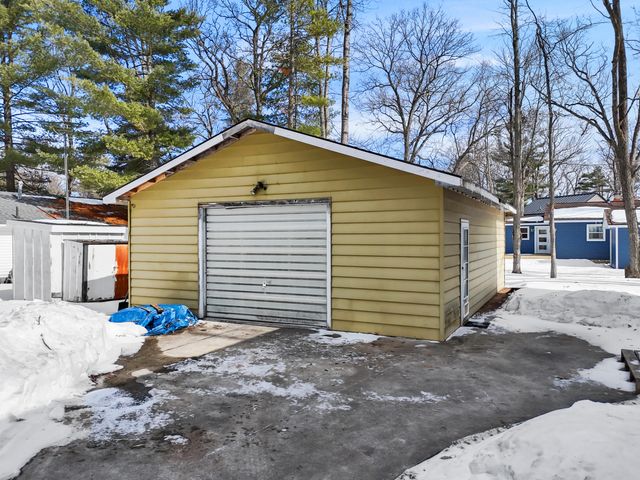 224 Elm Avenue, Roscommon, MI 48653