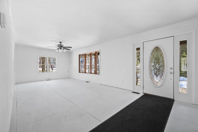 224 Elm Avenue, Roscommon, MI 48653